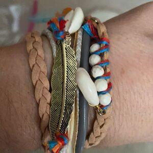 NWT! Lizou Wrap Bracelet! 